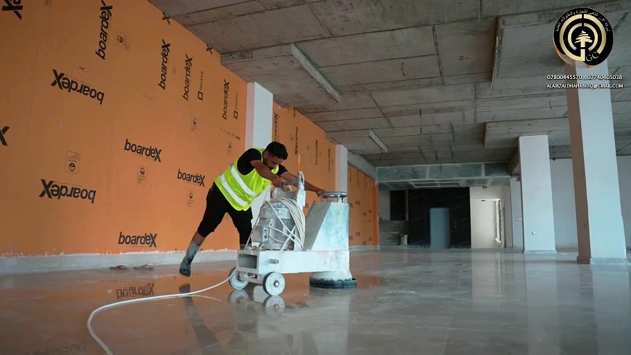 Floor finishing work in the building interior